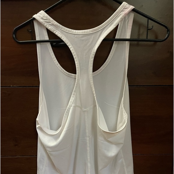 Nike tank top - Picture 2 of 3